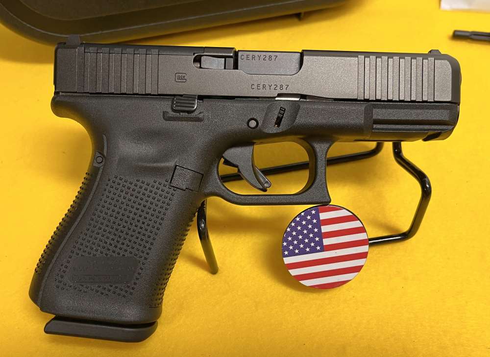 New Glock G19 Gen 5 MOS 9mm Pistol 15rd Mags Handgun Austria-img-2