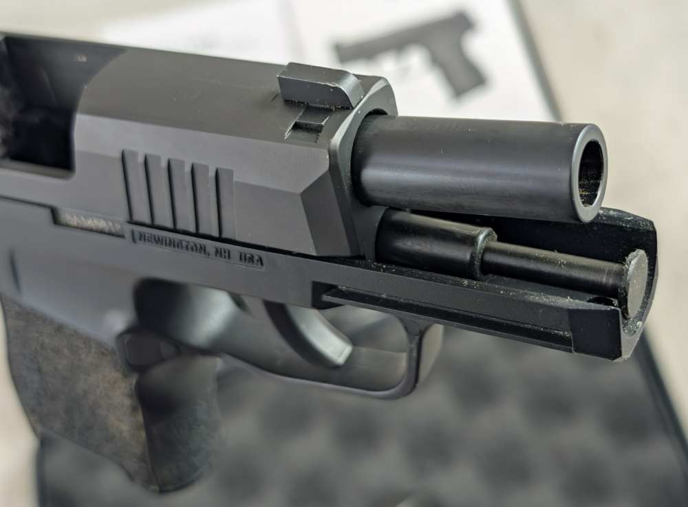 2019 Sig Sauer P365 9mm BXR3 3.1" 12+1 XRAY Sights 365 Holster-img-10