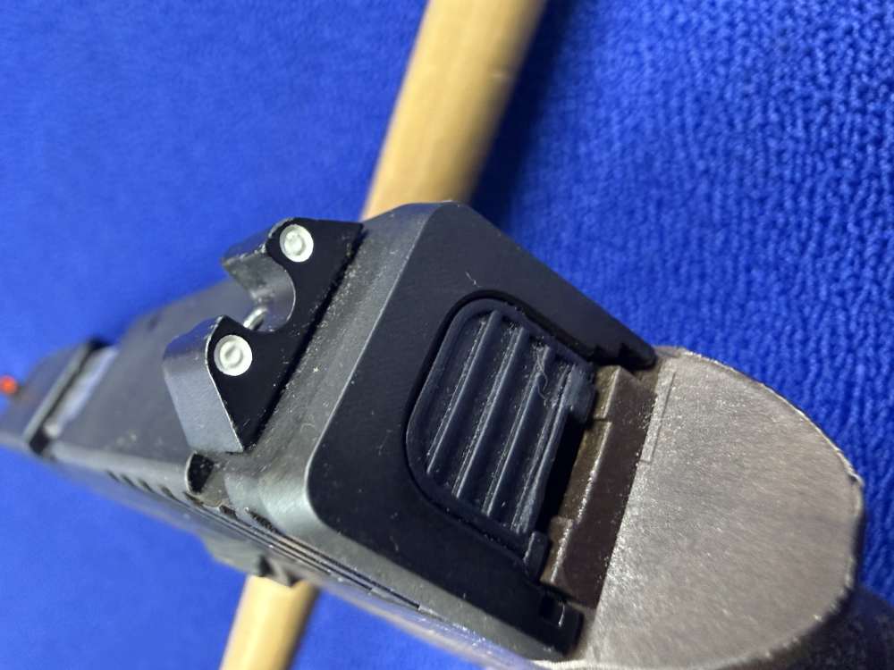 Diamondback DB9, chambered in 9mm Luger-img-2