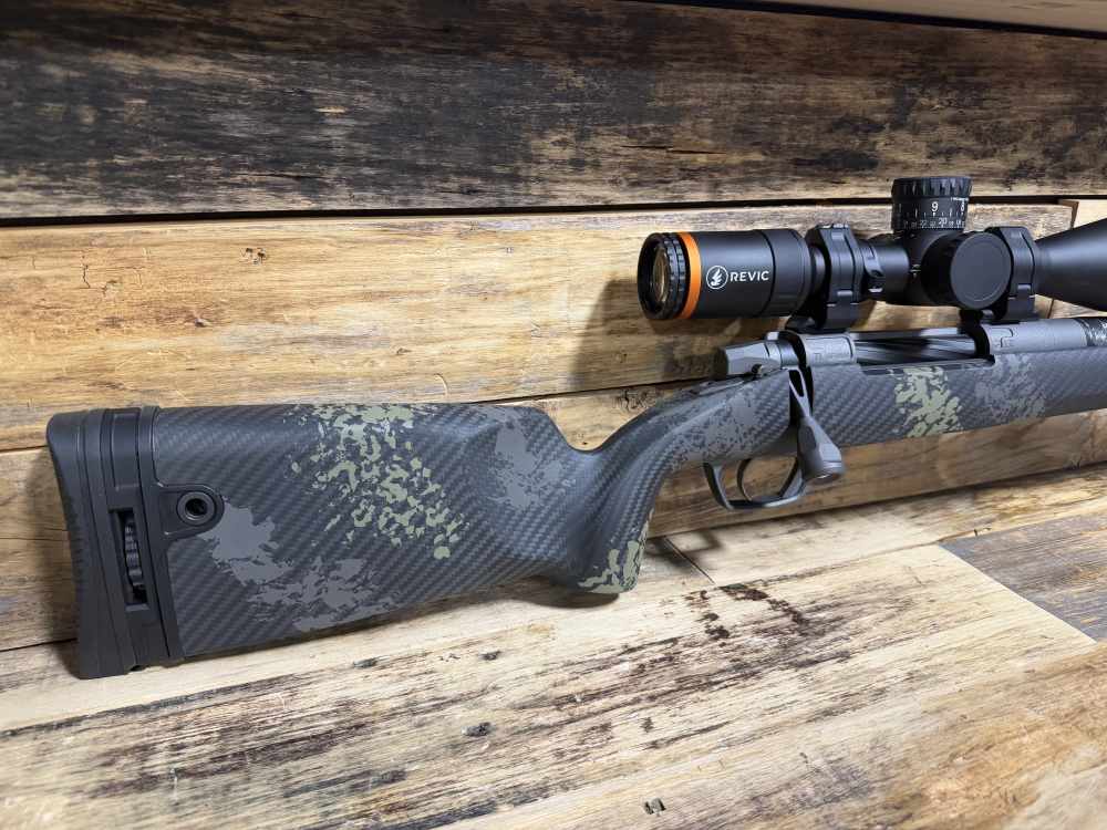 Gunwerks Magnus Rifle System 7PRC  w/ Revic-img-2