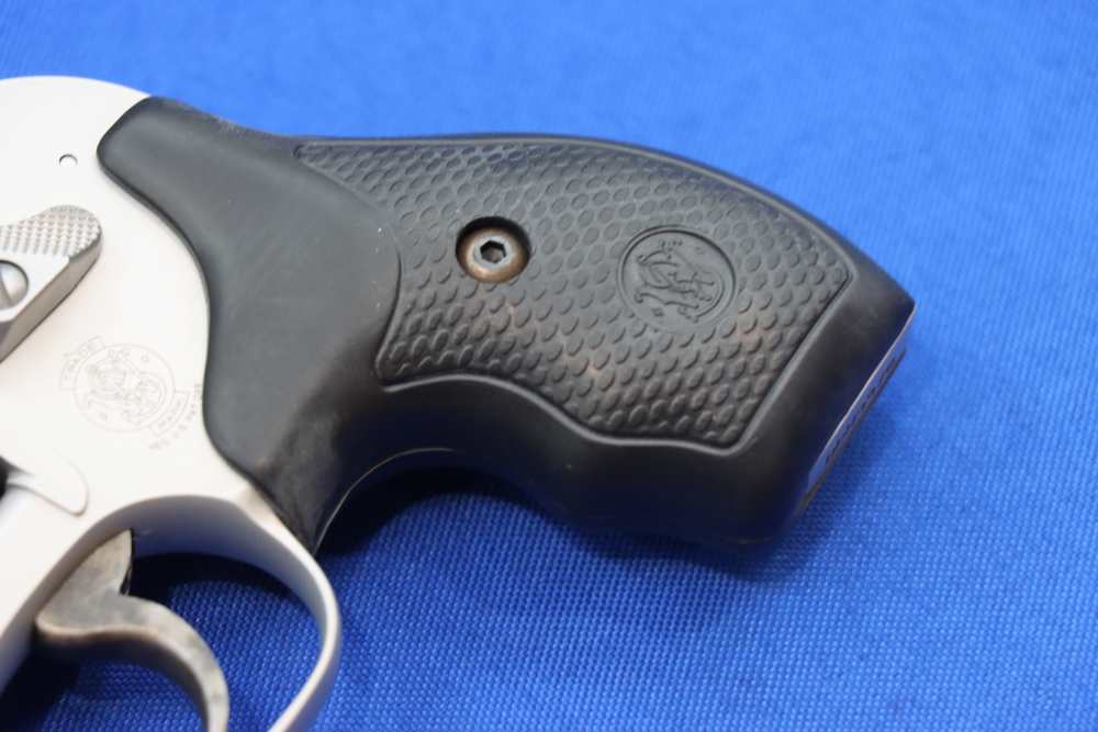 Smith & Wesson Model 638 Compact Revolver 38 S&W SPL Shrouded Hammer 163070-img-6