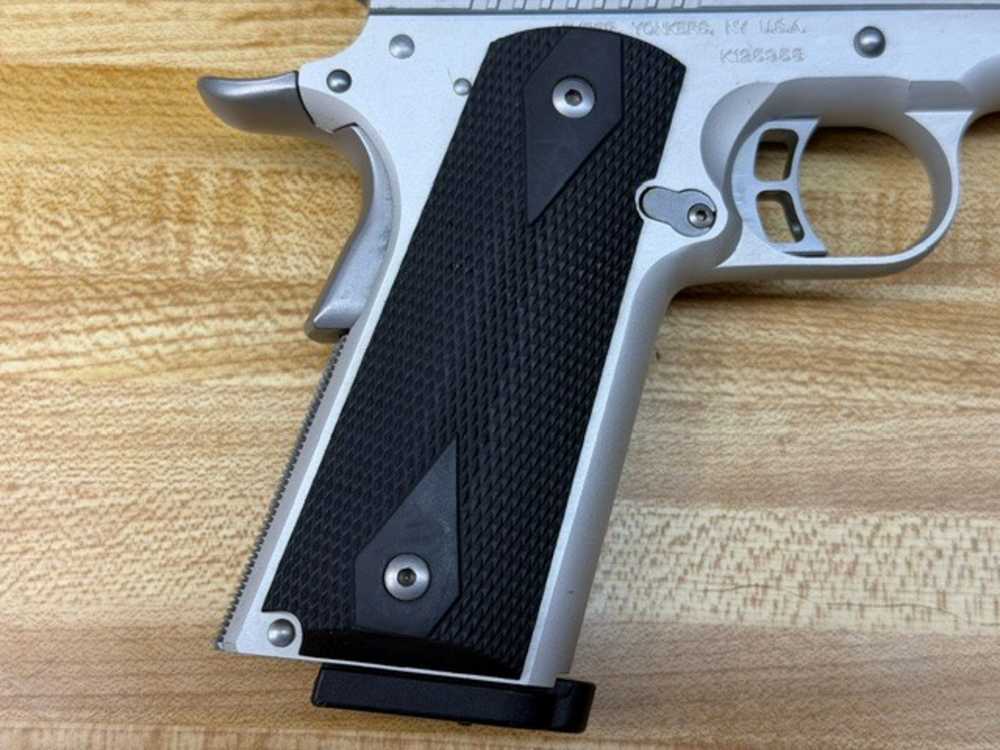Kimber 1911 Rimfire Target Silver  .22LR  5" Brl  #18110-img-1