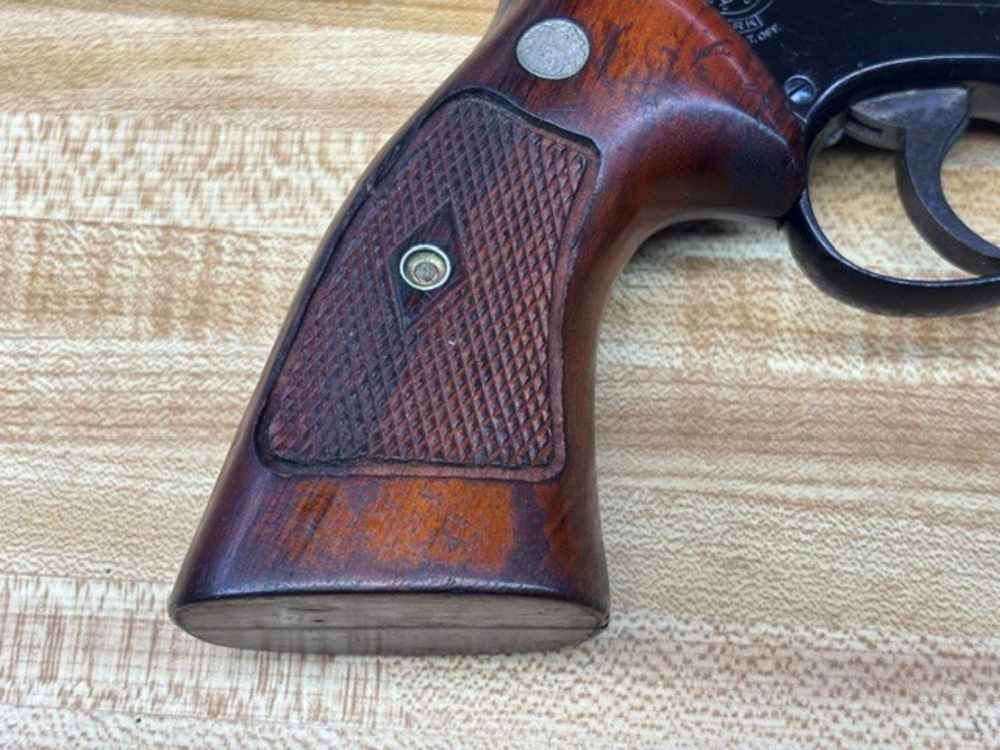 Smith & Wesson Model 15-3 .38SPL  4" Brl    # 18039-img-1