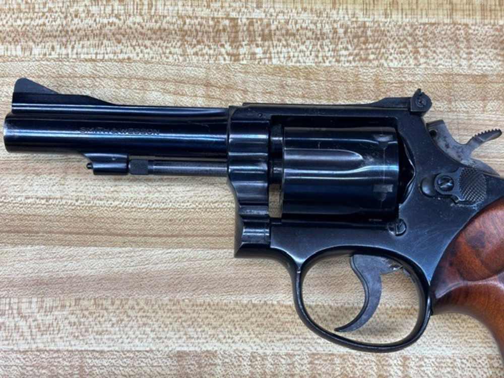 Smith & Wesson Model 15-3 .38SPL  4" Brl    # 18039-img-5