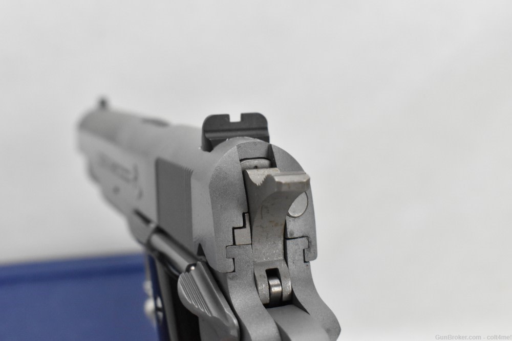 Colt Classic Government 1911 .38 Super O1911C-SS-38 -img-4
