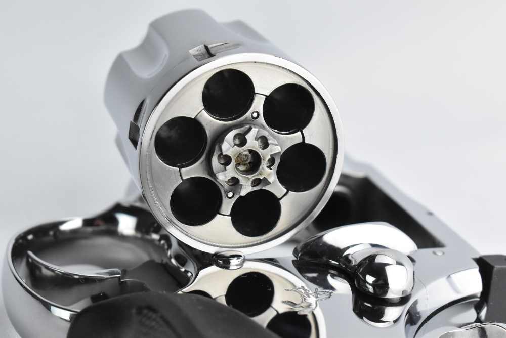 1991Colt King Cobra with Factory ULTIMATE Bright Stainless Finish AA3041 4"-img-23