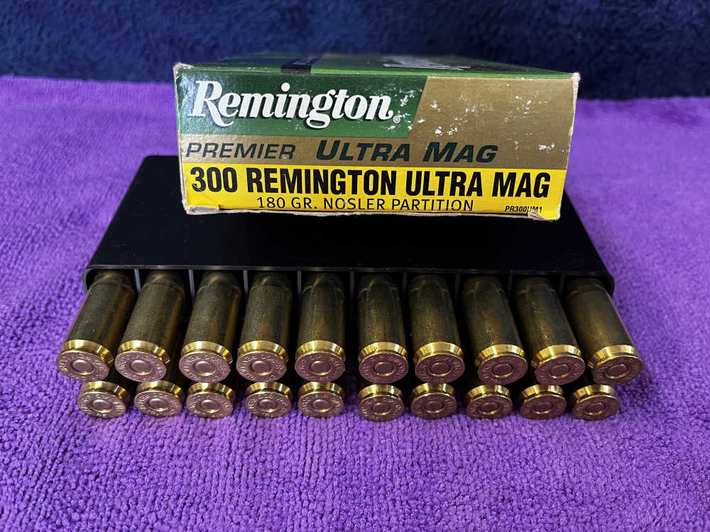 20 Rounds of NEW PREMIER REMINGTON .300 ULTRA MAG Ammo - NO RESERVE-img-0