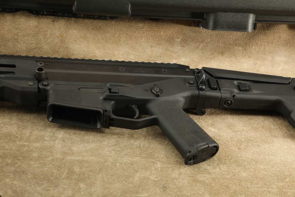 Bushmaster ACR ‘Adaptive Combat Rifle’ 6.8 SPC 16” Barrel Semi Auto Rifle-img-18