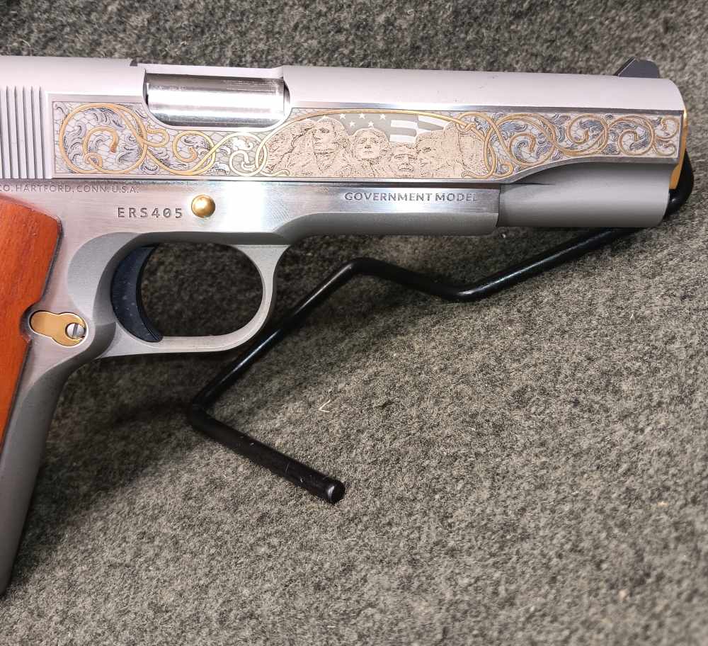 COLT 1911 GOVERNMENT SPIRIT OF AMERICA (1/500)-img-4