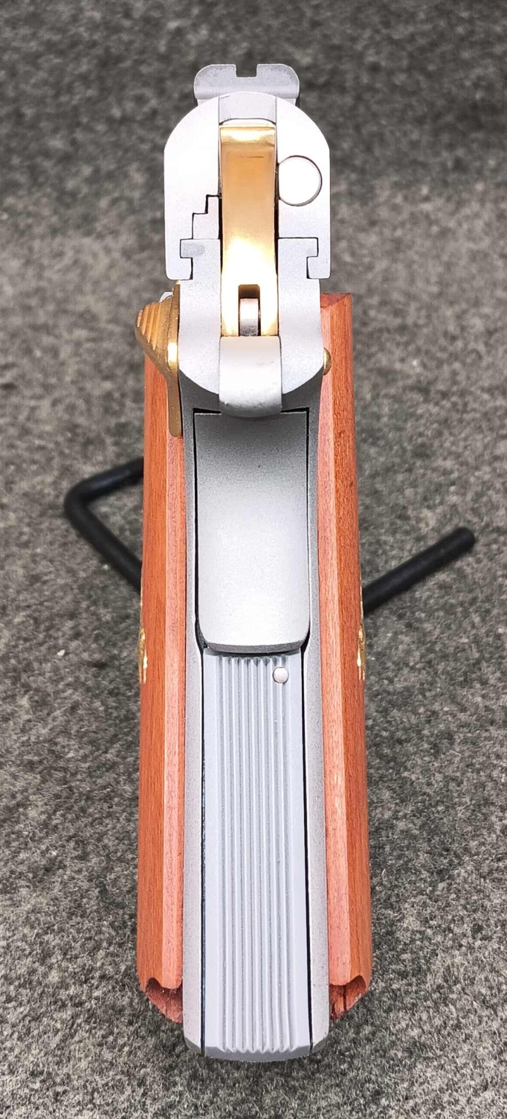 COLT 1911 GOVERNMENT SPIRIT OF AMERICA (1/500)-img-6