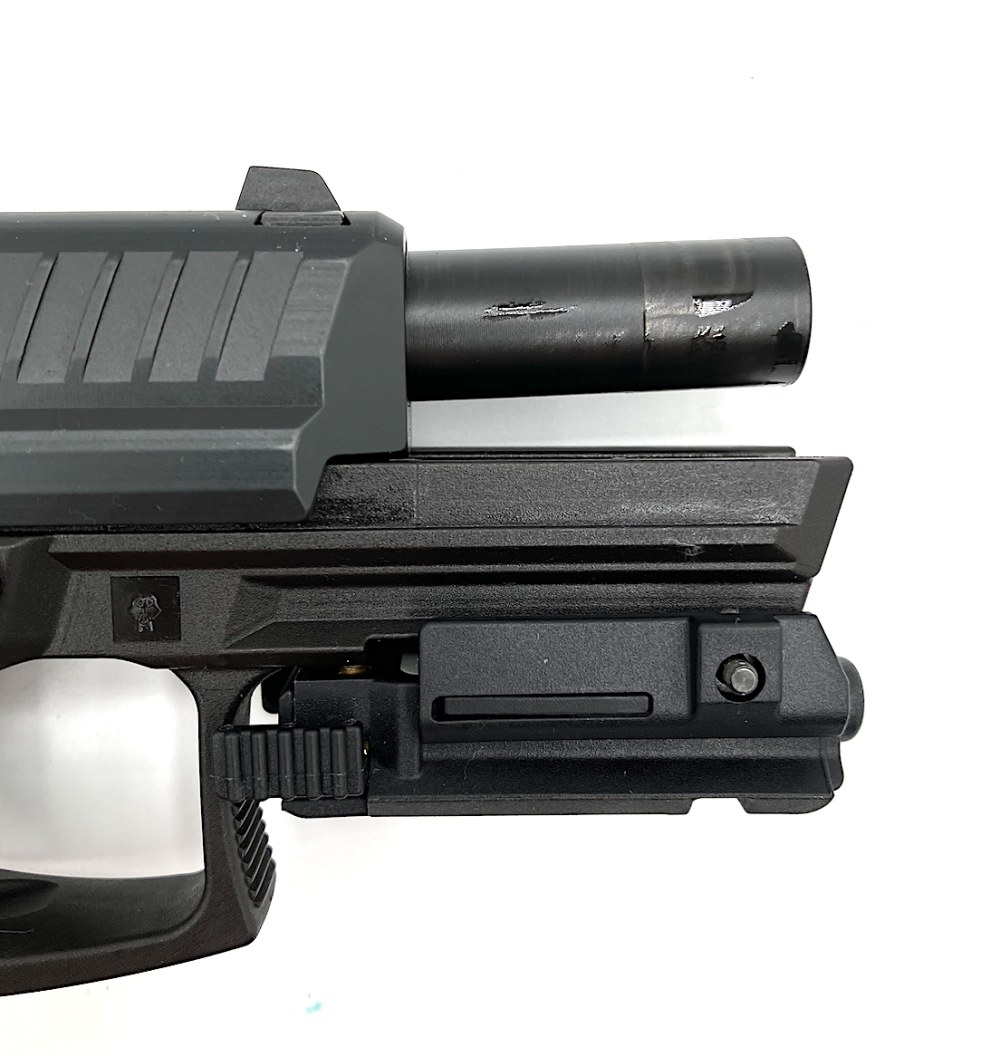 HECKLER & KOCH (HK) P30 V3 w/ Green LaserMax, Factory Box, Grips & 2 Mags-img-7