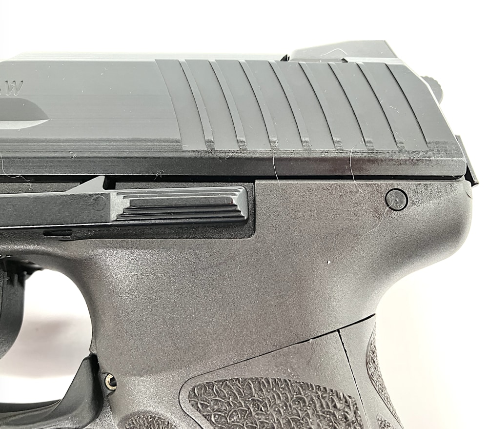 HECKLER & KOCH (HK) P30 V3 w/ Green LaserMax, Factory Box, Grips & 2 Mags-img-3