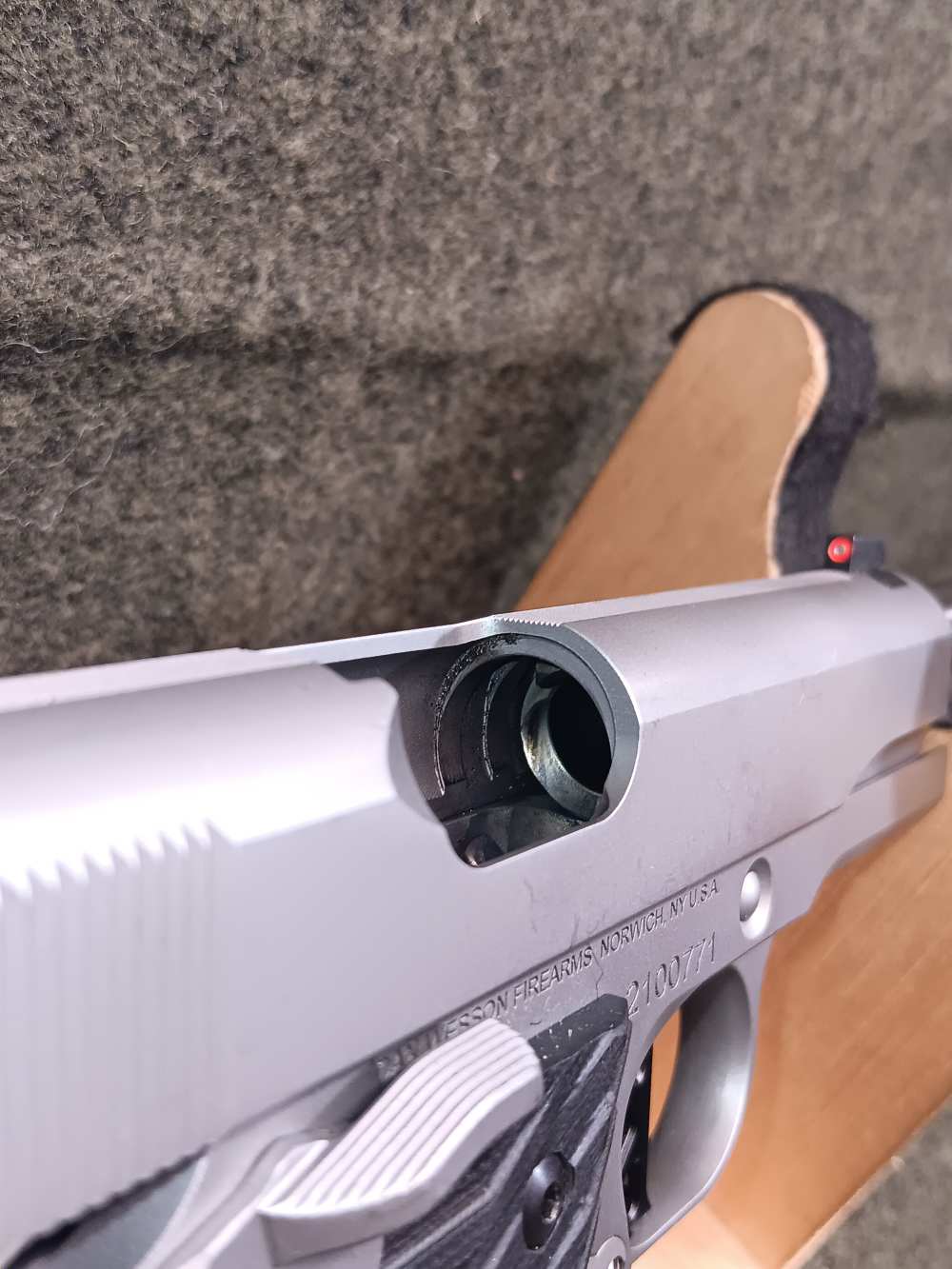 DAN WESSON VALOR 1911 .45ACP -img-16
