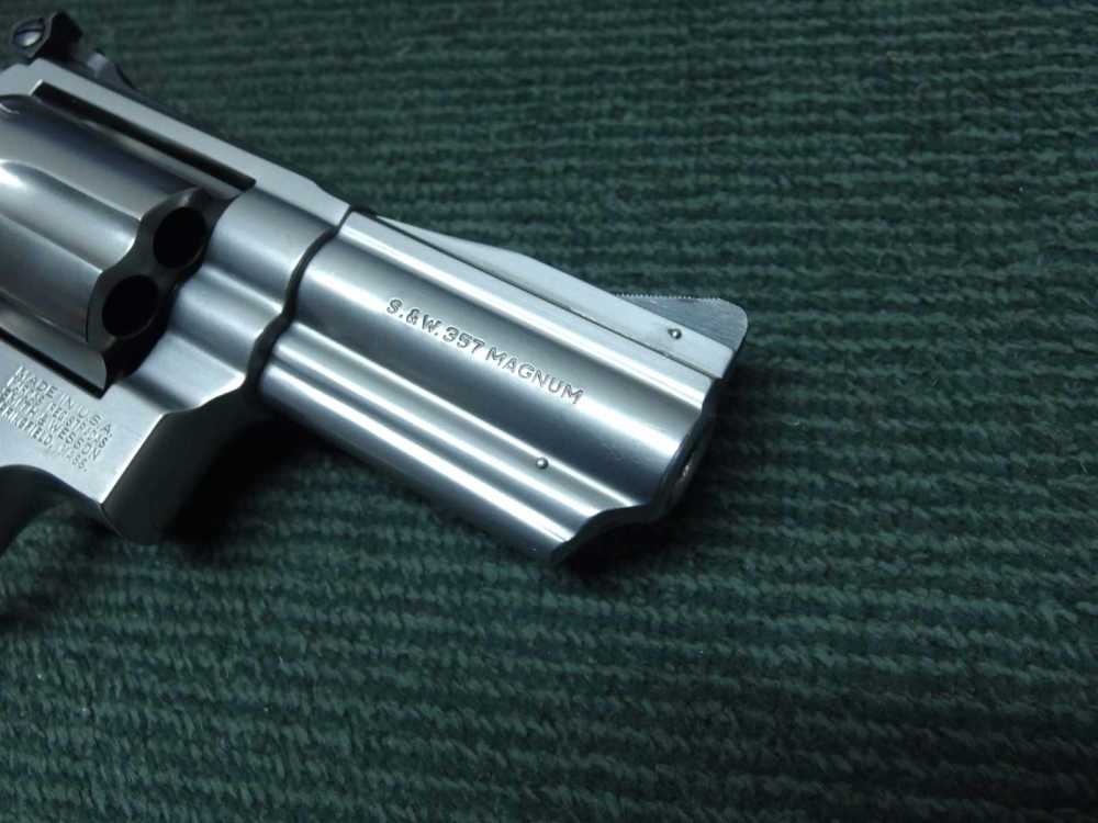SMITH & WESSON 66-4 .357 MAG - 3-INCH - FACTORY MAG-NA-PORT - BOX & PAPERS-img-8