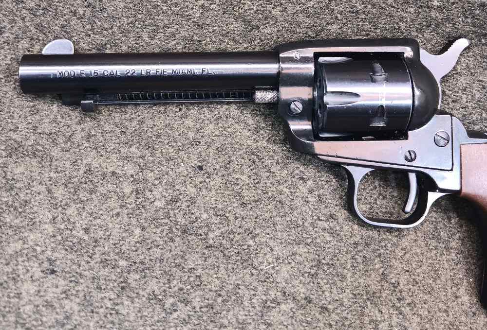 FIE BUFFALO SCOUT E15 .22LR REVOLVER -img-7