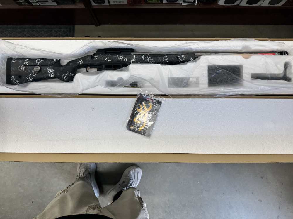Browning X-bolt Target Pro Mcmillan Stock 308 Win SS Threaded   New In Box-img-0