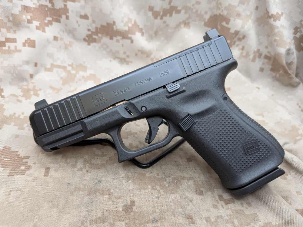 Glock 19 Gen5 MOS 9MM Police Trade-In G19 USED Optics Ready Gen 5-img-1
