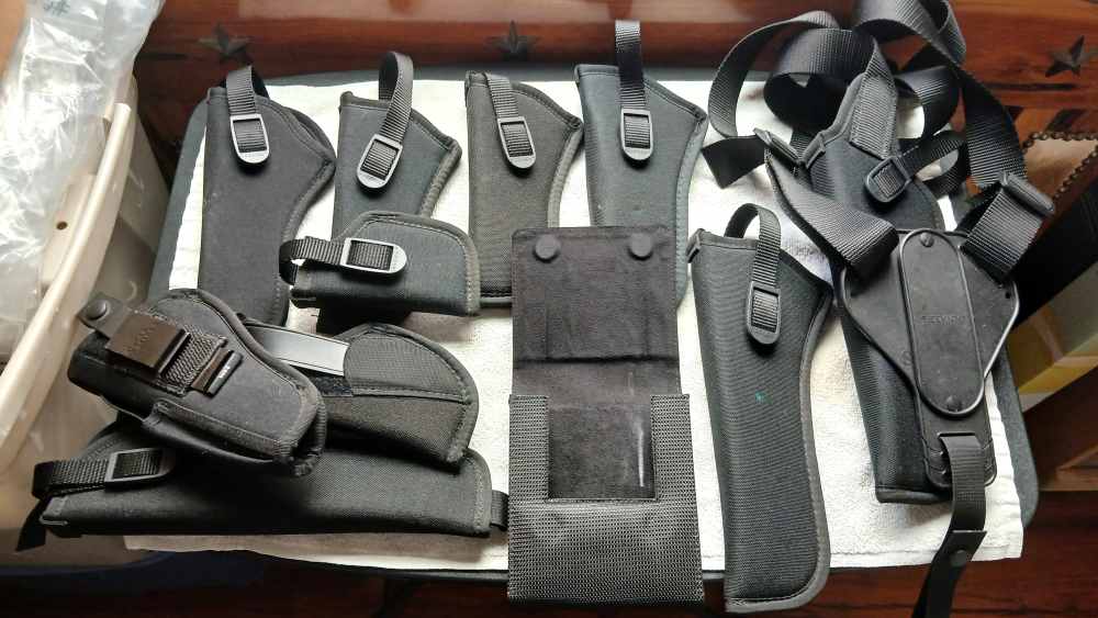  30-HOLSTER LOT — $75 STARTING BID -img-7