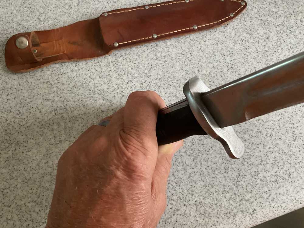 WW2 Kutmaster fighting knife-img-5