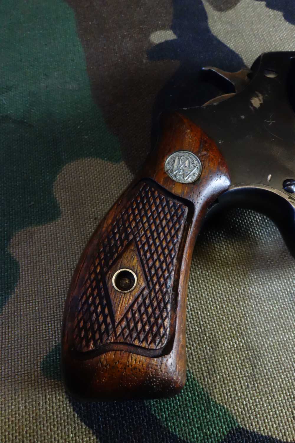 USED S&W MODEL 36 .38 SPL. REVOLVER-img-3