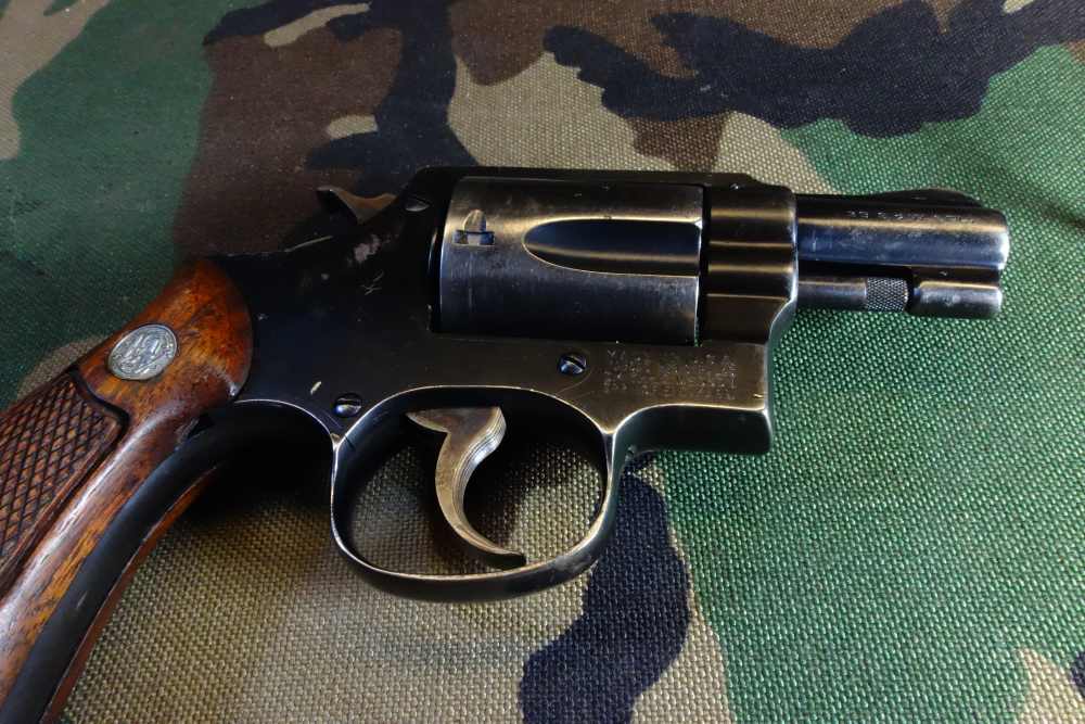 USED S&W MODEL 36 .38 SPL. REVOLVER-img-4