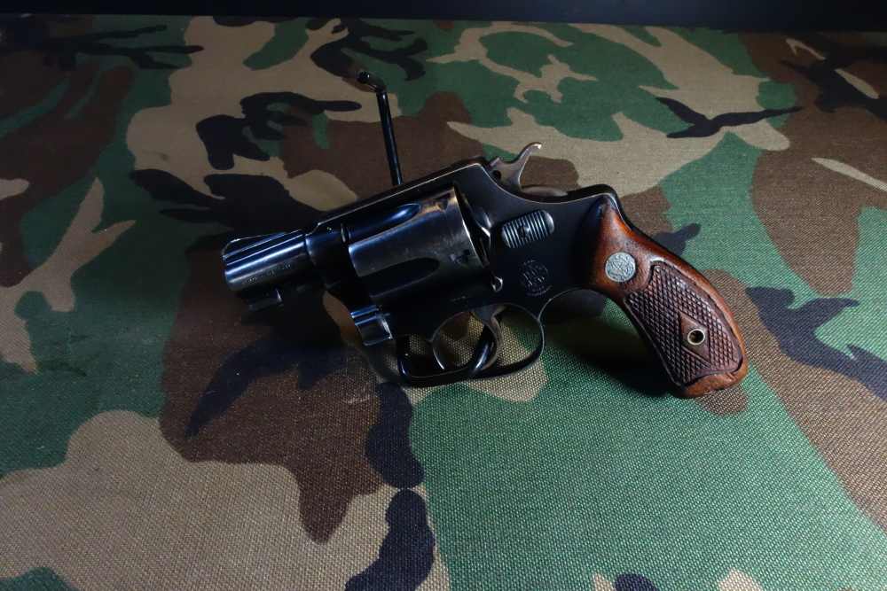 USED S&W MODEL 36 .38 SPL. REVOLVER-img-0