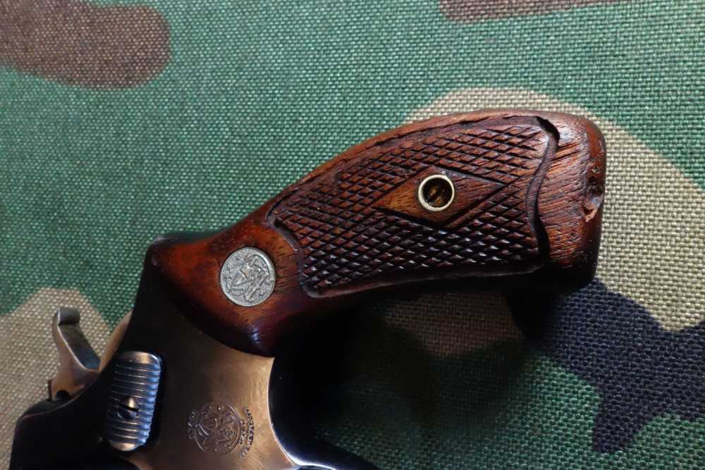 USED S&W MODEL 36 .38 SPL. REVOLVER-img-10
