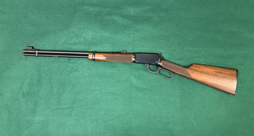 Winchester 9422 Lever Action Rifle (22 LR)-img-4
