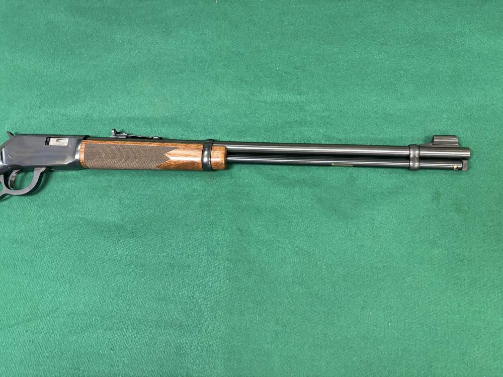 Winchester 9422 Lever Action Rifle (22 LR)-img-3
