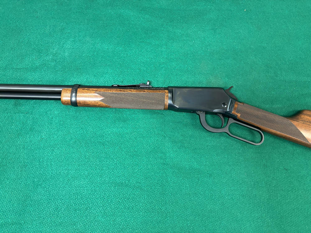 Winchester 9422 Lever Action Rifle (22 LR)-img-6