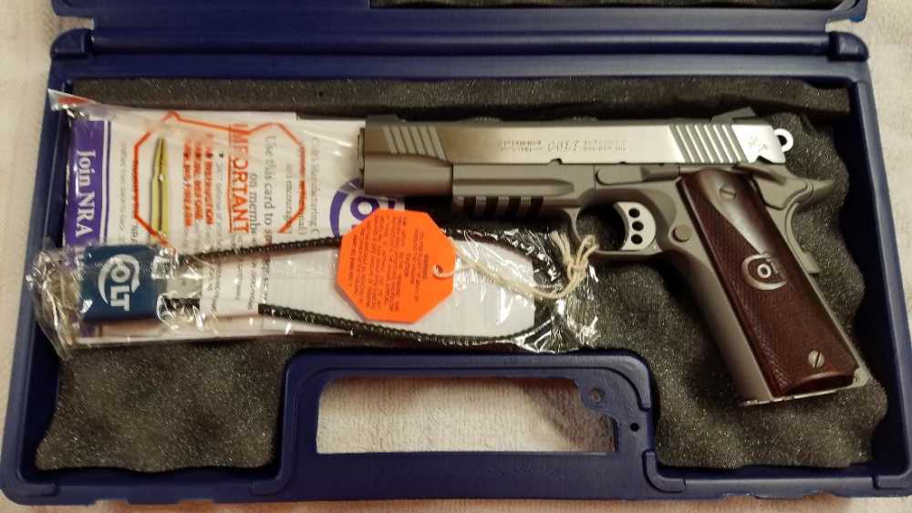 COLT 1911 COMBAT RAIL GUN IN 9MM AND STAINLESS STEEL 5" BARREL NIB-img-1