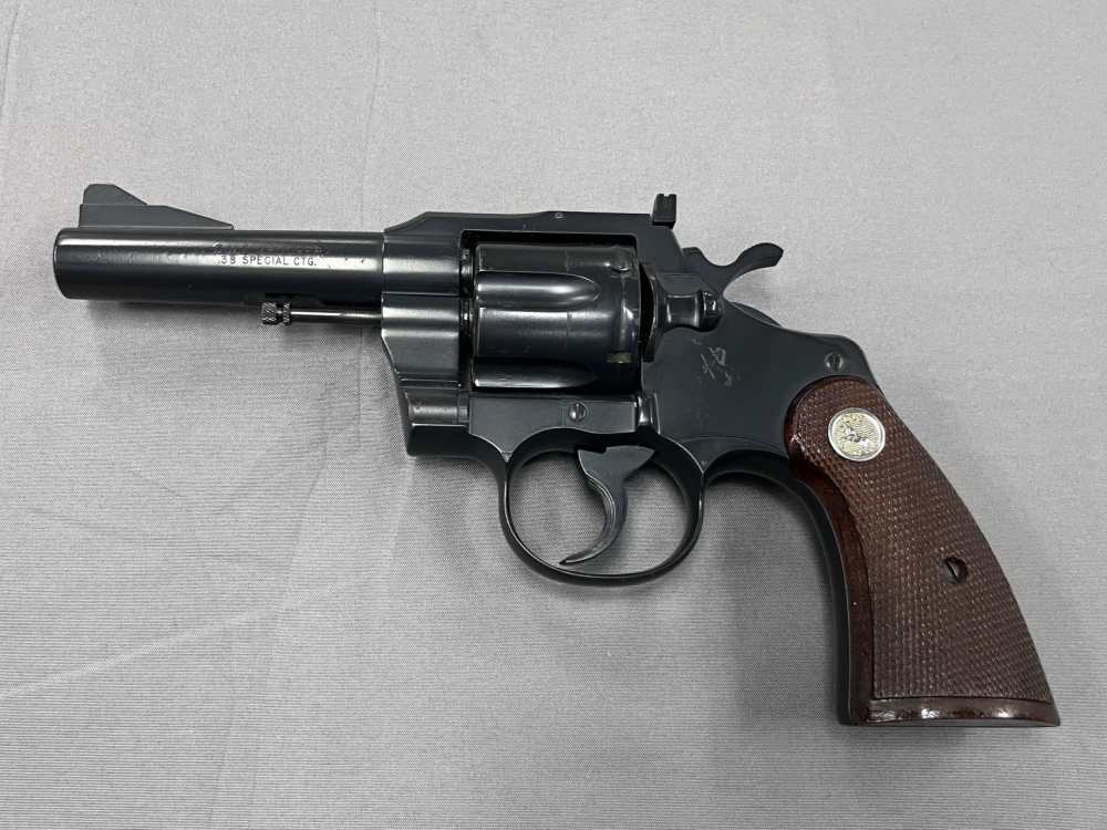Colt Trooper 38 Special Ctg - "E" Frame - circa 1957 - C&R - NO Reserve!-img-0