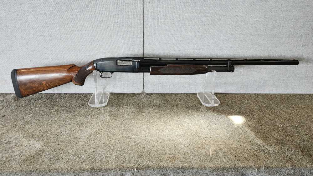 Winchester model 12 trap 12 ga 28 inch Mod-img-0