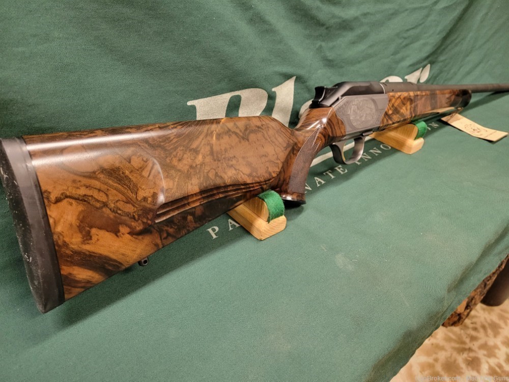 BLASER R8 LUXUS GRADE 10 WOOD, LEFT HAND, ANY CALIBER-img-4