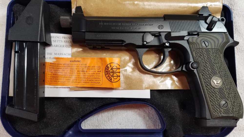 BERETTA / WILSON COMBAT 92A1 9MM WITH THREDED BARREL AND NIGHT SIGHTS NIB -img-1