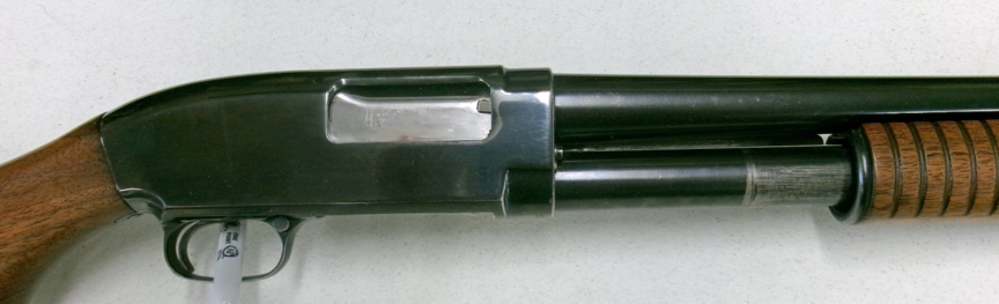 Winchester Model 25, 12 ga. 2 3/4-inch chamber. 28” barrel, Modified Choke.-img-2