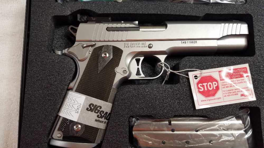 SIG SAUER 1911 40 S&W STAINLESS STEEL TARGET MODEL WITH 5" BARREL NIB-img-1