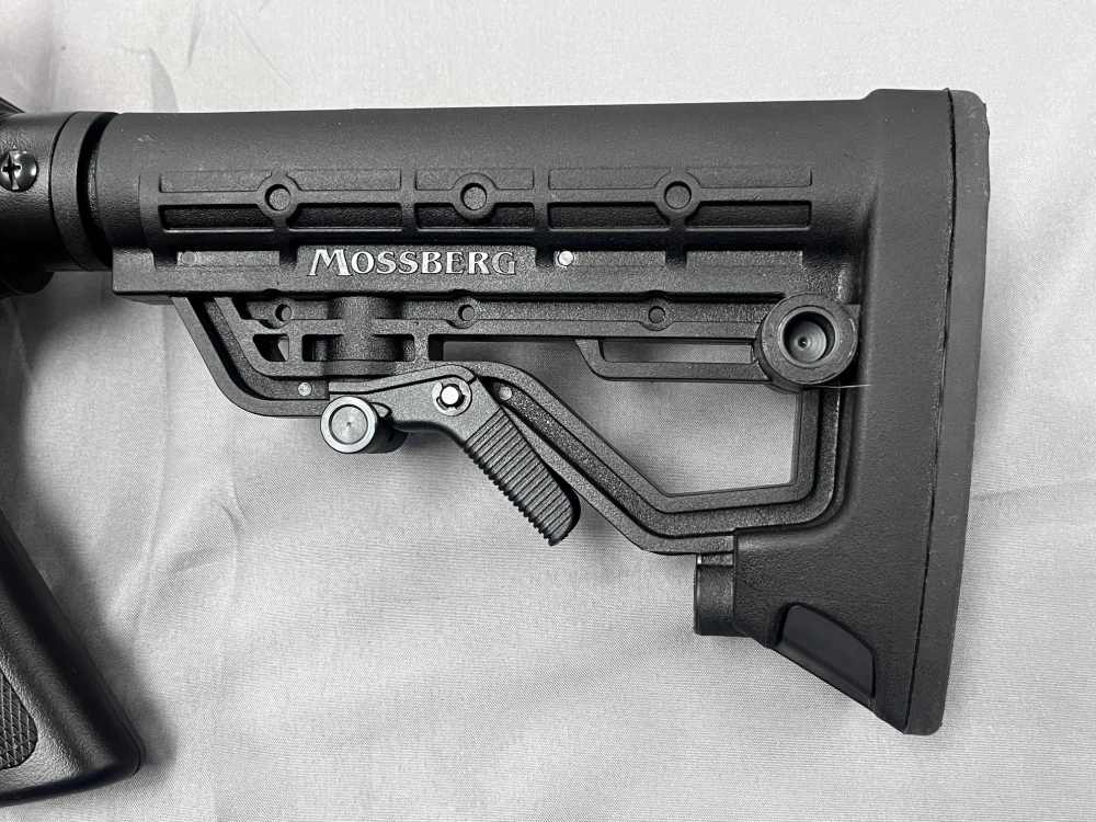 Mossberg 715T 22lr - 16" Threaded - Sights - Adjustable Stock - NO Reserve!-img-8