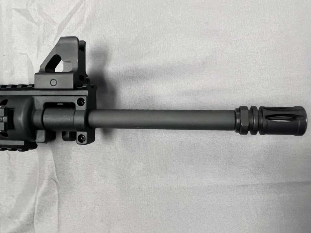 Mossberg 715T 22lr - 16" Threaded - Sights - Adjustable Stock - NO Reserve!-img-4