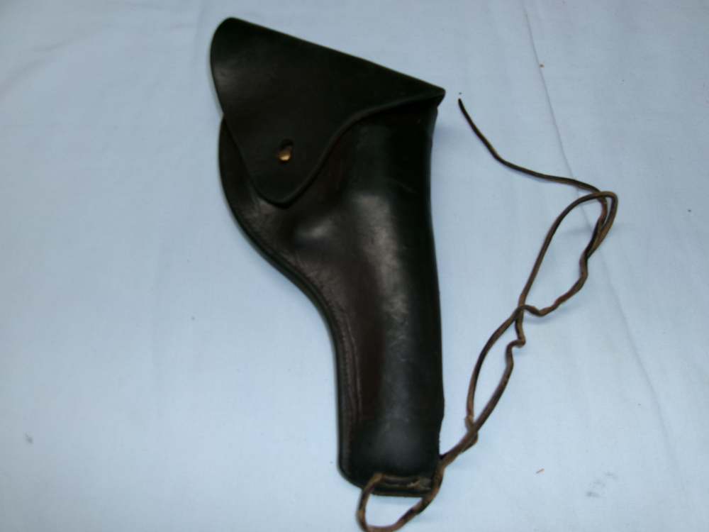 VINTAGE LEATHER HOLSTER W/ FLAP-img-0
