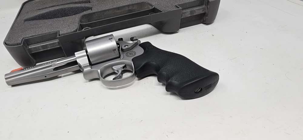 Smith & Wesson Performance Center 686-6 Plus .357 Case Vent Rib Barrel-img-15