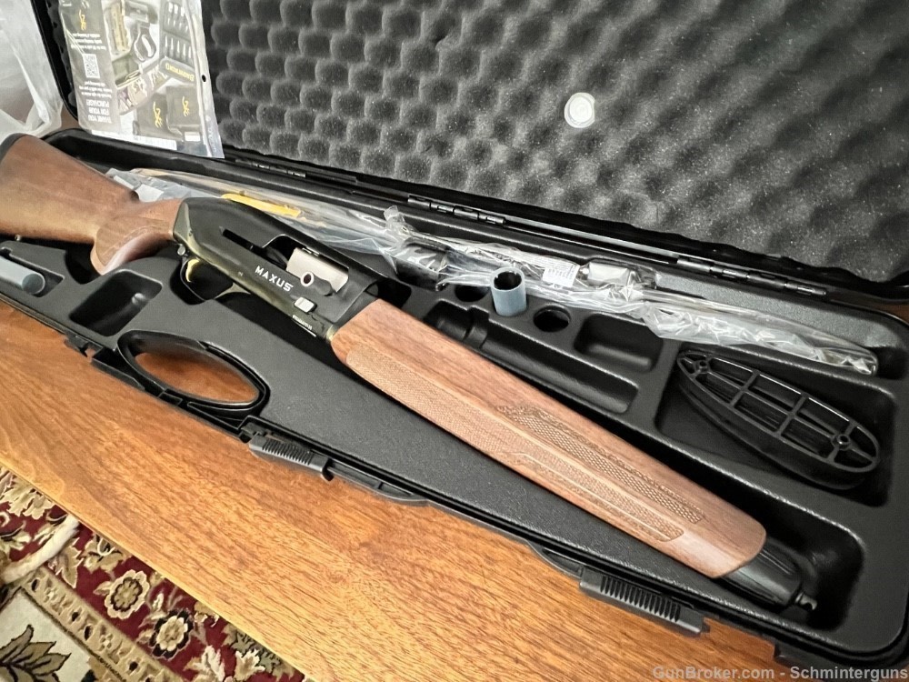 BROWNING MAXUS II HUNTER 12/26 3" Wood Stock  INVECTOR PLUS 12ga   NEW-img-3