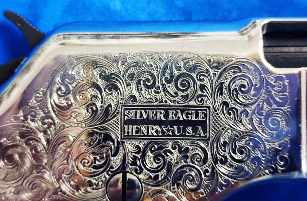 RARE MINT HENRY SILVER EAGLE .22 S/L/LR 20" OCTAGONAL ENGRAVED 2011-img-10