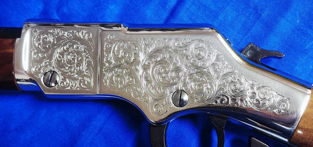 RARE MINT HENRY SILVER EAGLE .22 S/L/LR 20" OCTAGONAL ENGRAVED 2011-img-13