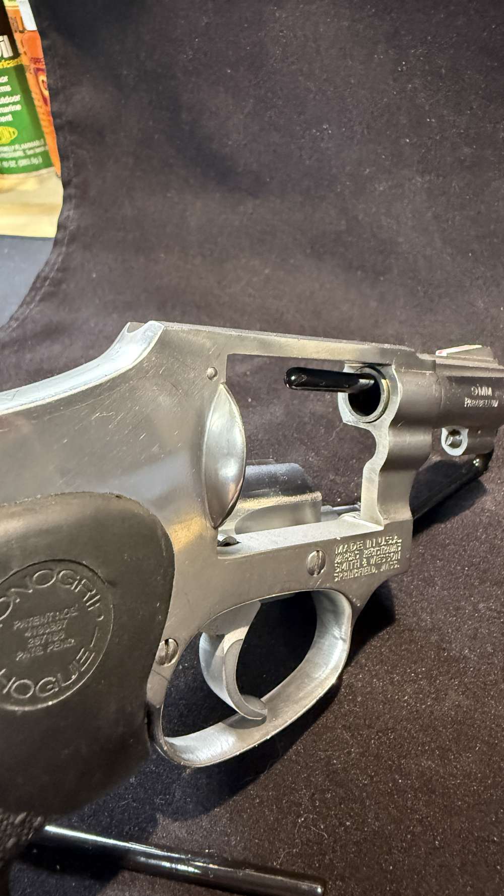 Smith & Wesson Model 940 Centennial 9mm Revolver-img-2