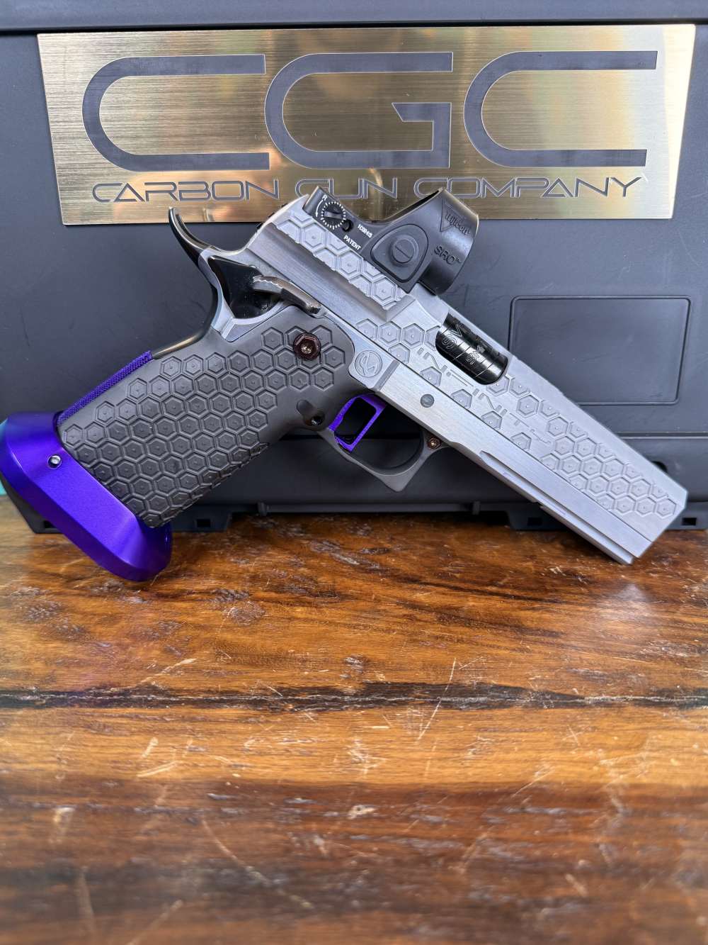 SVI Infinity "BEES ON PARADE" 5" Ported 9mm w/ SRO-img-0