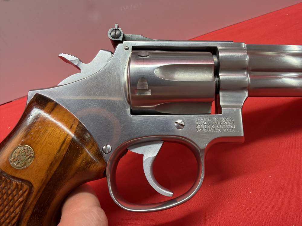 Smith & Wesson Model 648 22 Magnum 6” -img-11