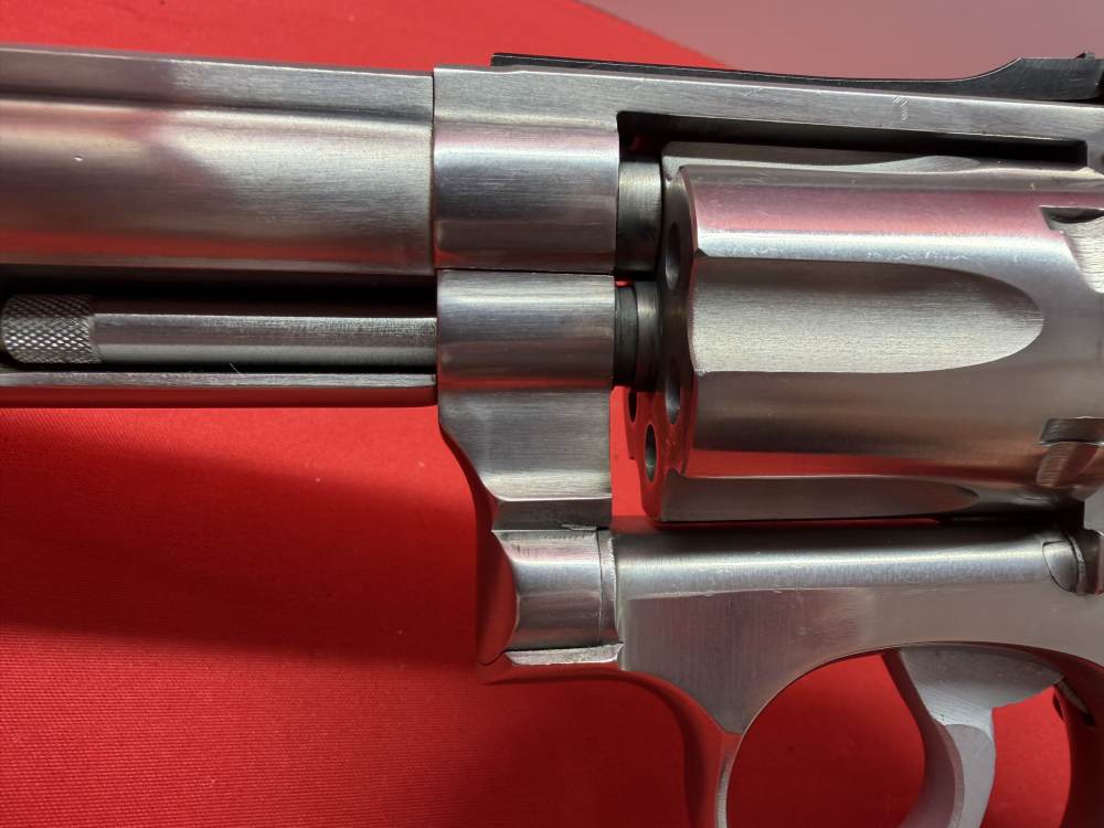 Smith & Wesson Model 648 22 Magnum 6” -img-9