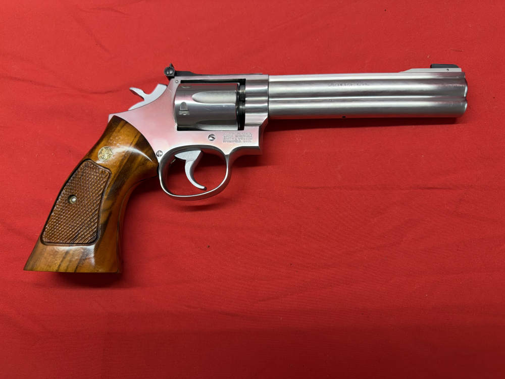Smith & Wesson Model 648 22 Magnum 6” -img-3