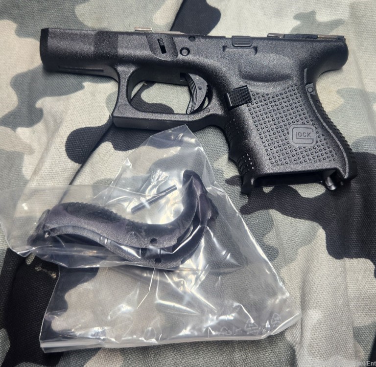 Glock G33  Complete frame 357SIG Gen 4 26 27  New 40SW 9MM-img-0